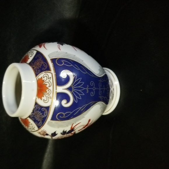 Accents Vintage Small Chinese Vase Poshmark